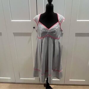 London Times White And Gray Sundress With Pink Trim